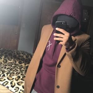 Meet your Posher, Chase